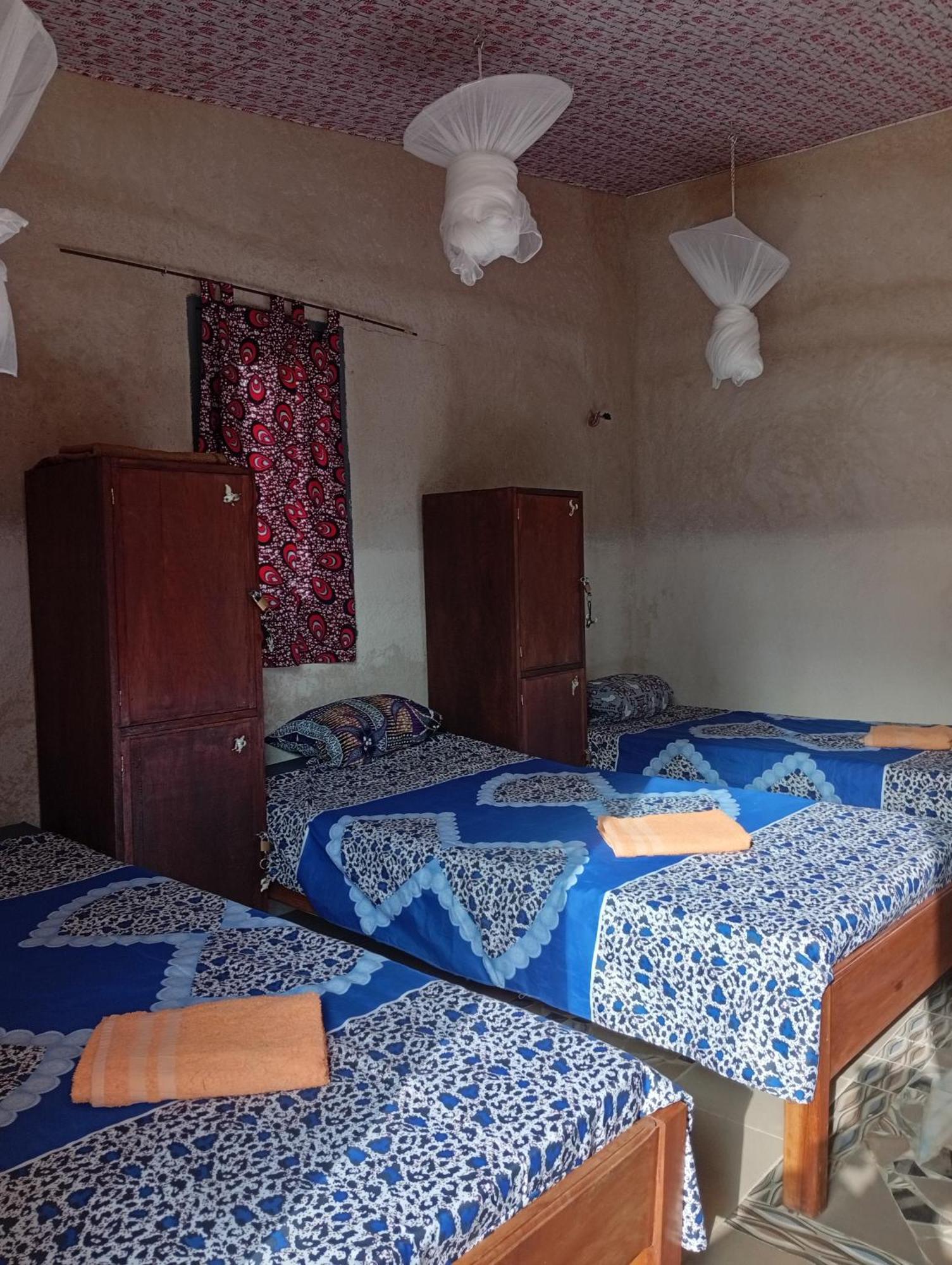Coeur Phil-Harmonie Hostel Ndangane Exterior photo