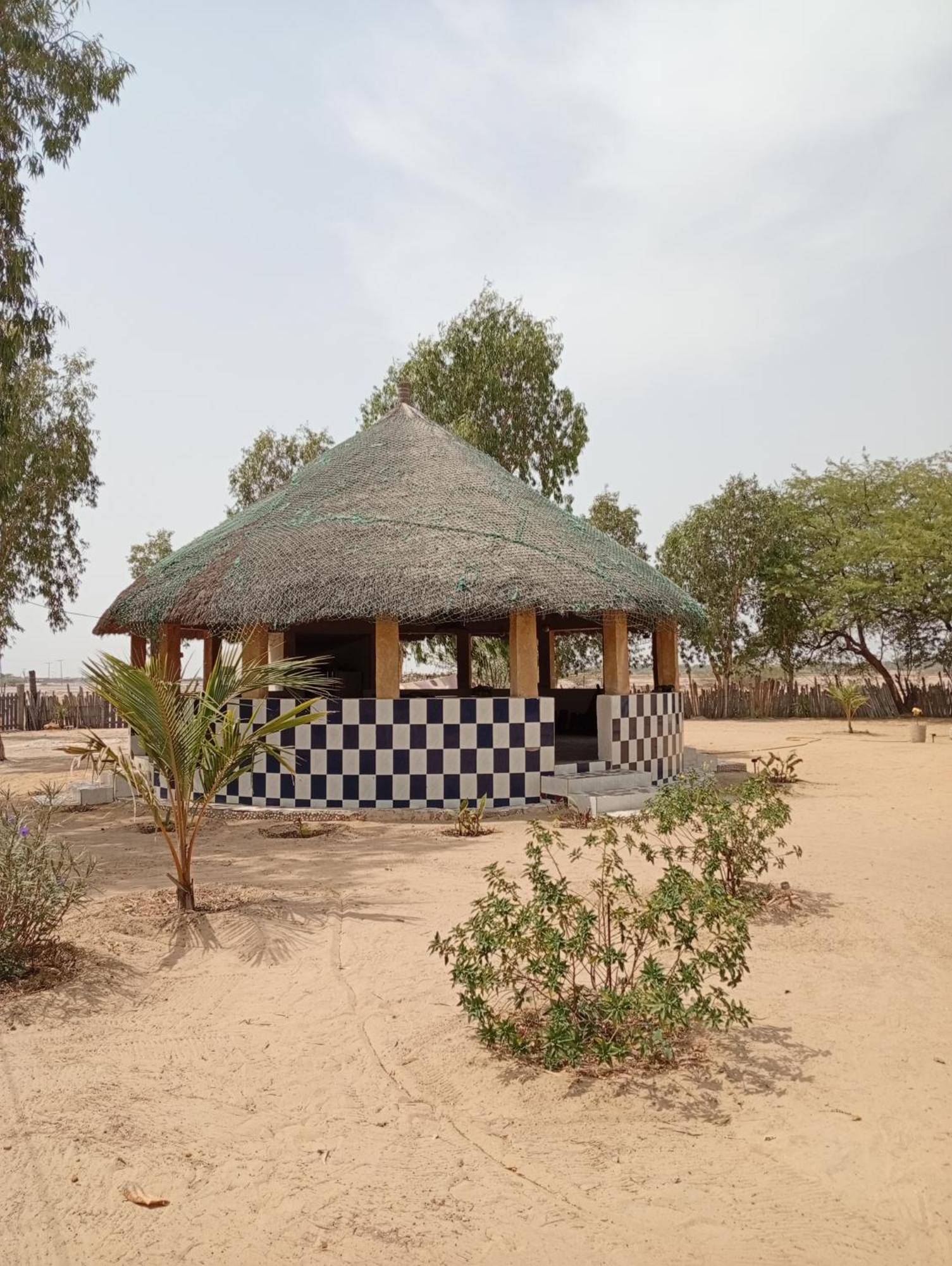 Coeur Phil-Harmonie Hostel Ndangane Exterior photo